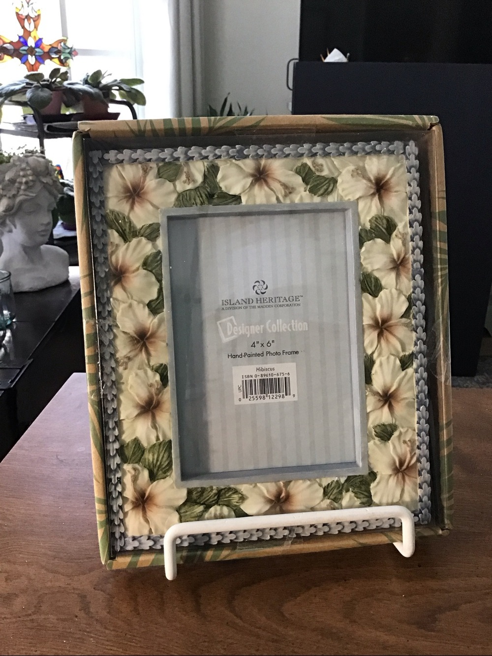Island Heritage Designer Collection hibiscus hand-painted 4x6 photo frame.
